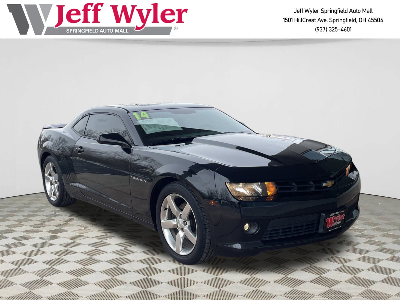 Used 2014 Chevrolet Camaro LT image 1