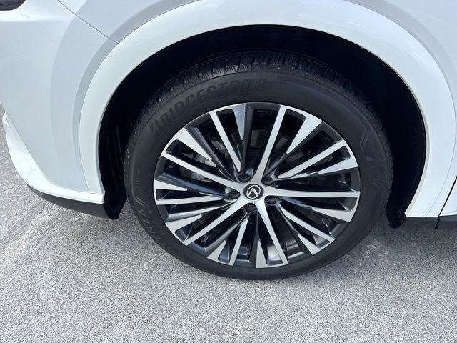 Certified 2024 Lexus RX 350 w/ Technology Package AWD/4WD image 10