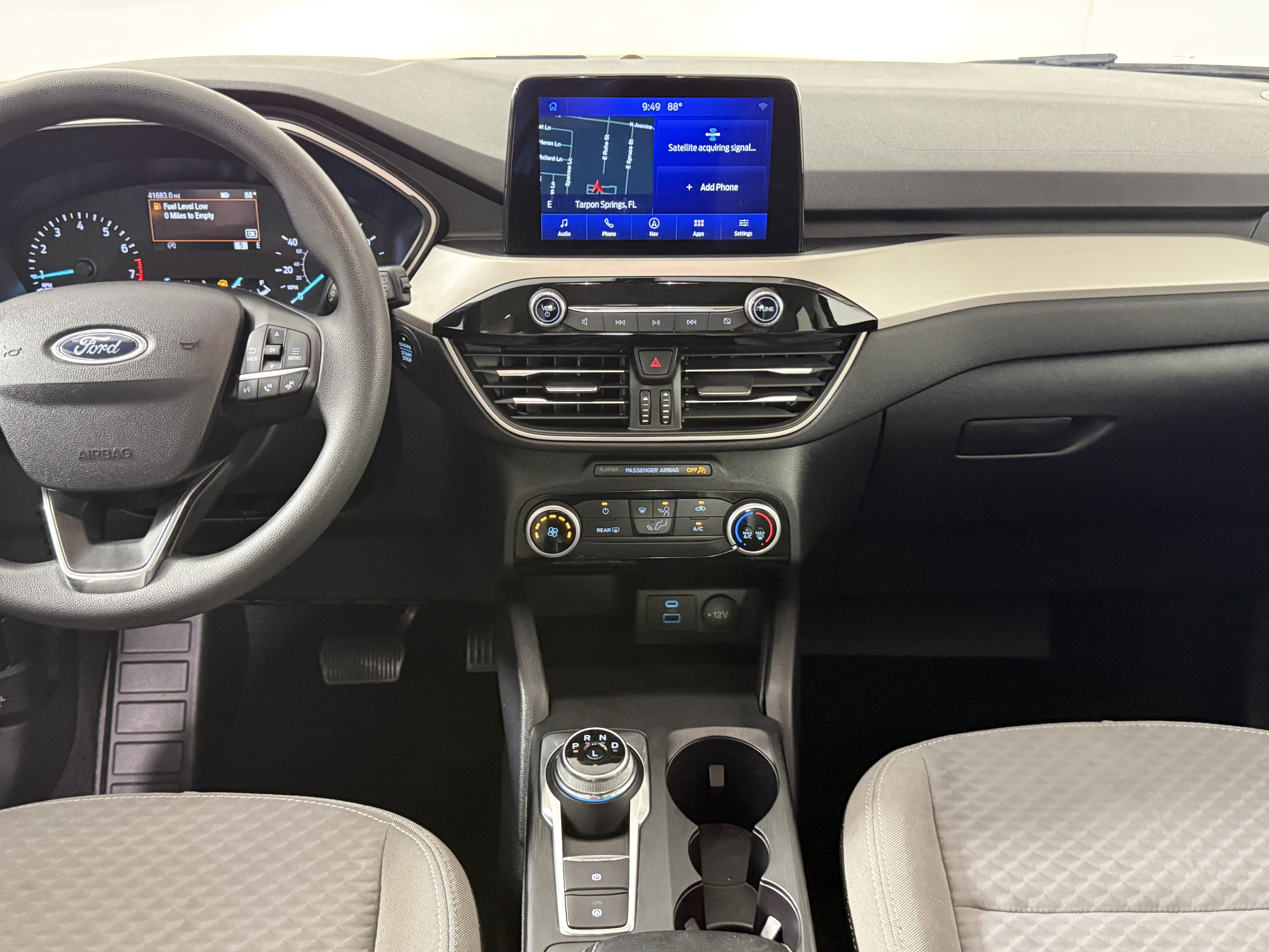 Certified 2022 Ford Escape SE w/ SE Sport Appearance Package FWD image 11
