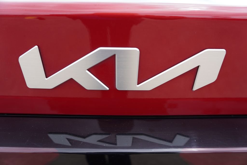 Used 2025 Kia K5 GT w/ GT1 Package FWD image 30