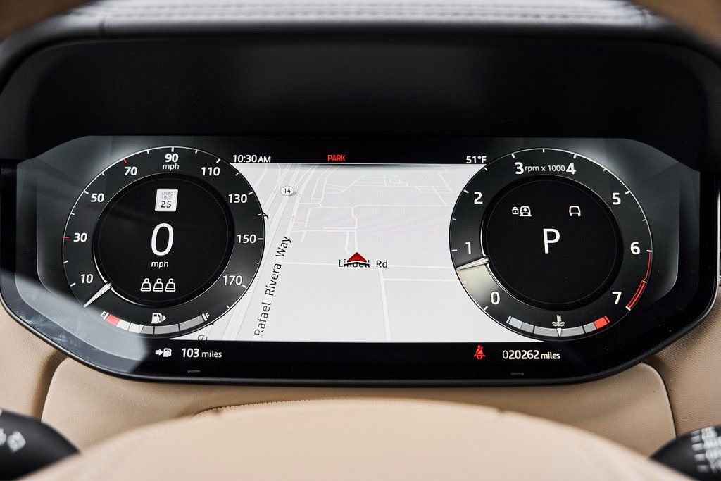Used 2023 Land Rover Range Rover SE image 56