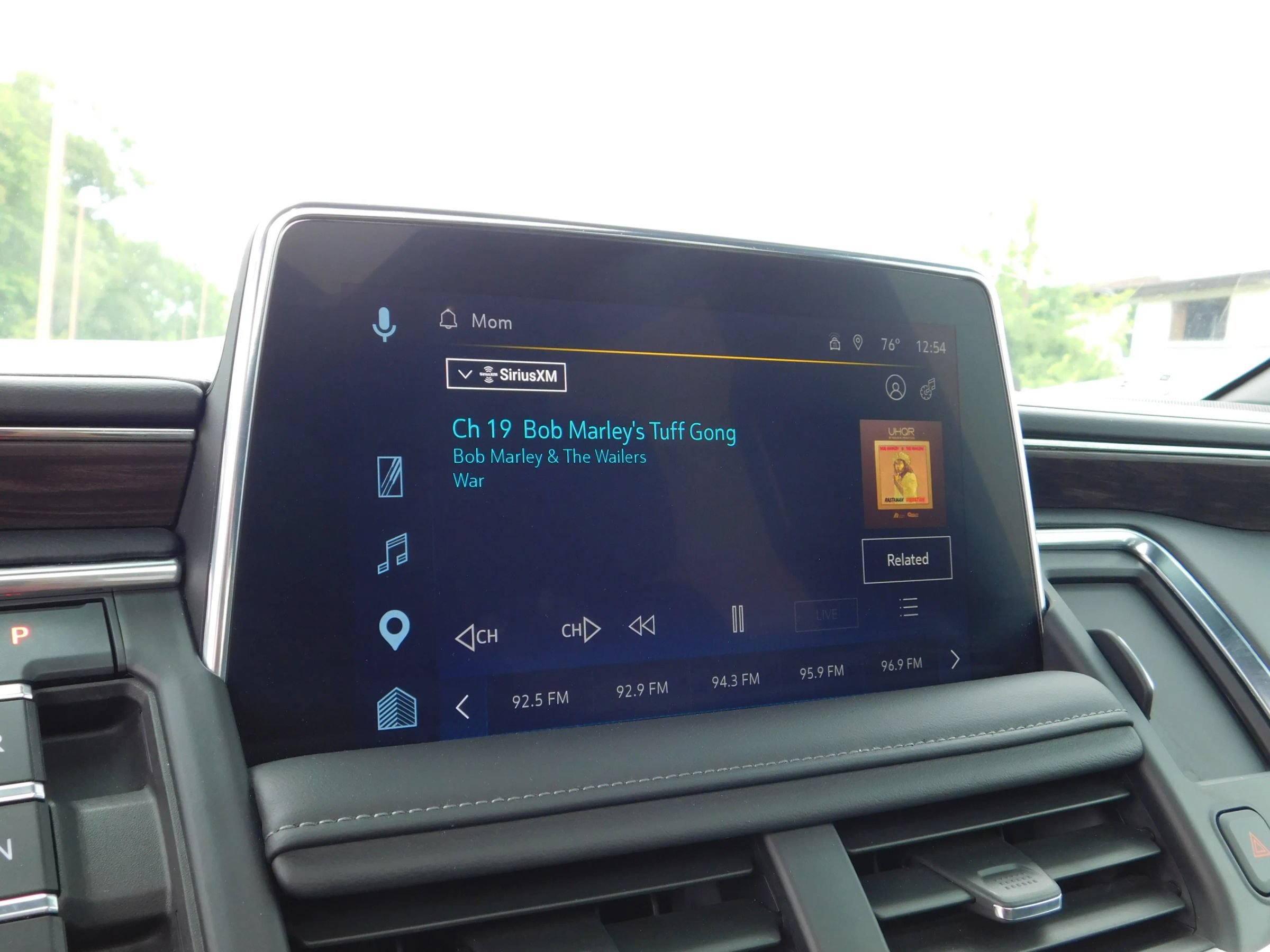 Used 2023 Chevrolet Tahoe Z71 AWD/4WD image 18