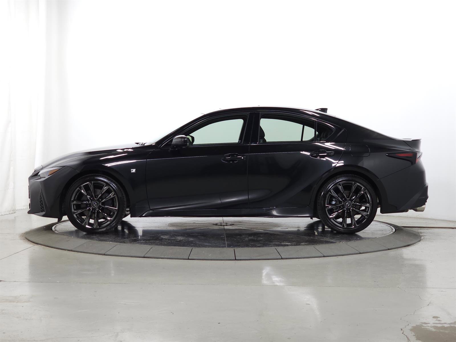 Used 2025 Lexus IS 350 F Sport image 5