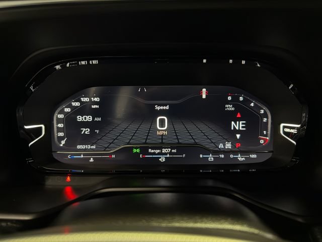 Used 2023 GMC Yukon XL Denali AWD/4WD image 20