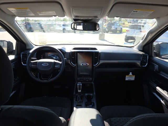 New 2025 Ford Ranger XLT w/ Equipment Group 301A High image 14