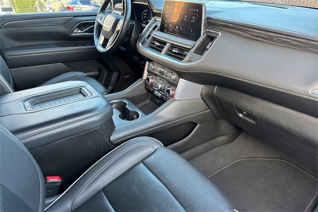 Used 2023 GMC Yukon SLT image 20