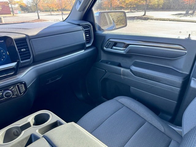 Used 2024 Chevrolet Silverado 1500 LT w/ Z71 Off-Road Package image 26