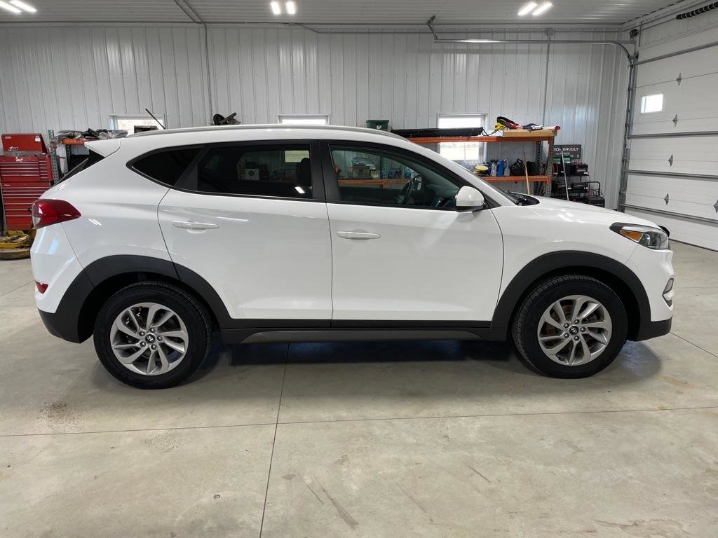 Used 2016 Hyundai Tucson SE w/ Option Group 02 image 8