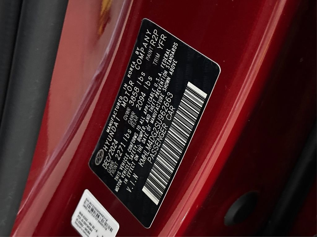 Certified 2025 Hyundai Elantra Sport image 12