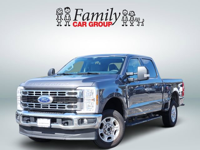 Used 2025 Ford F250 XLT AWD/4WD image 1