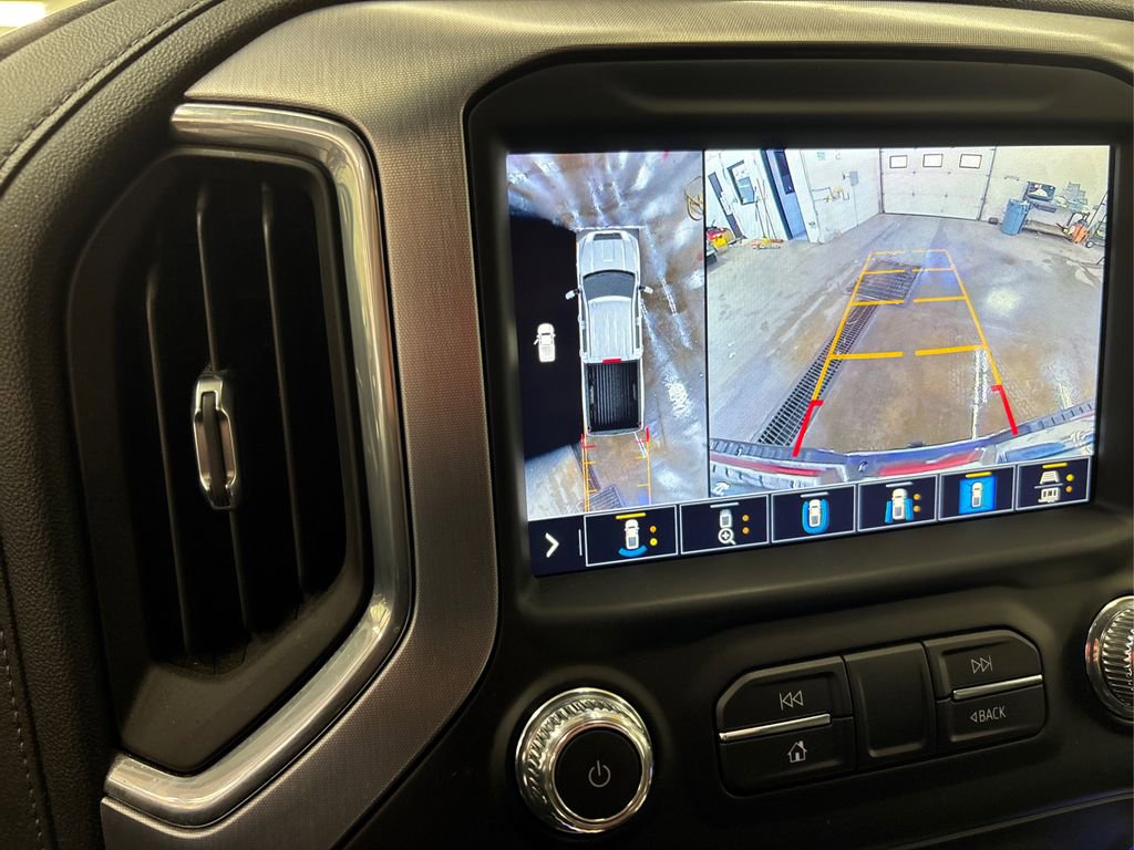 Used 2022 GMC Sierra 3500 SLT w/ SLT Preferred Package image 35