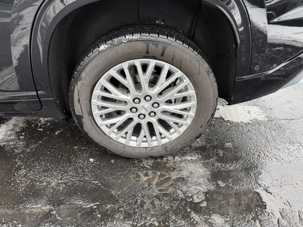 Used 2024 GMC Acadia Denali w/ Super Cruise Package image 14