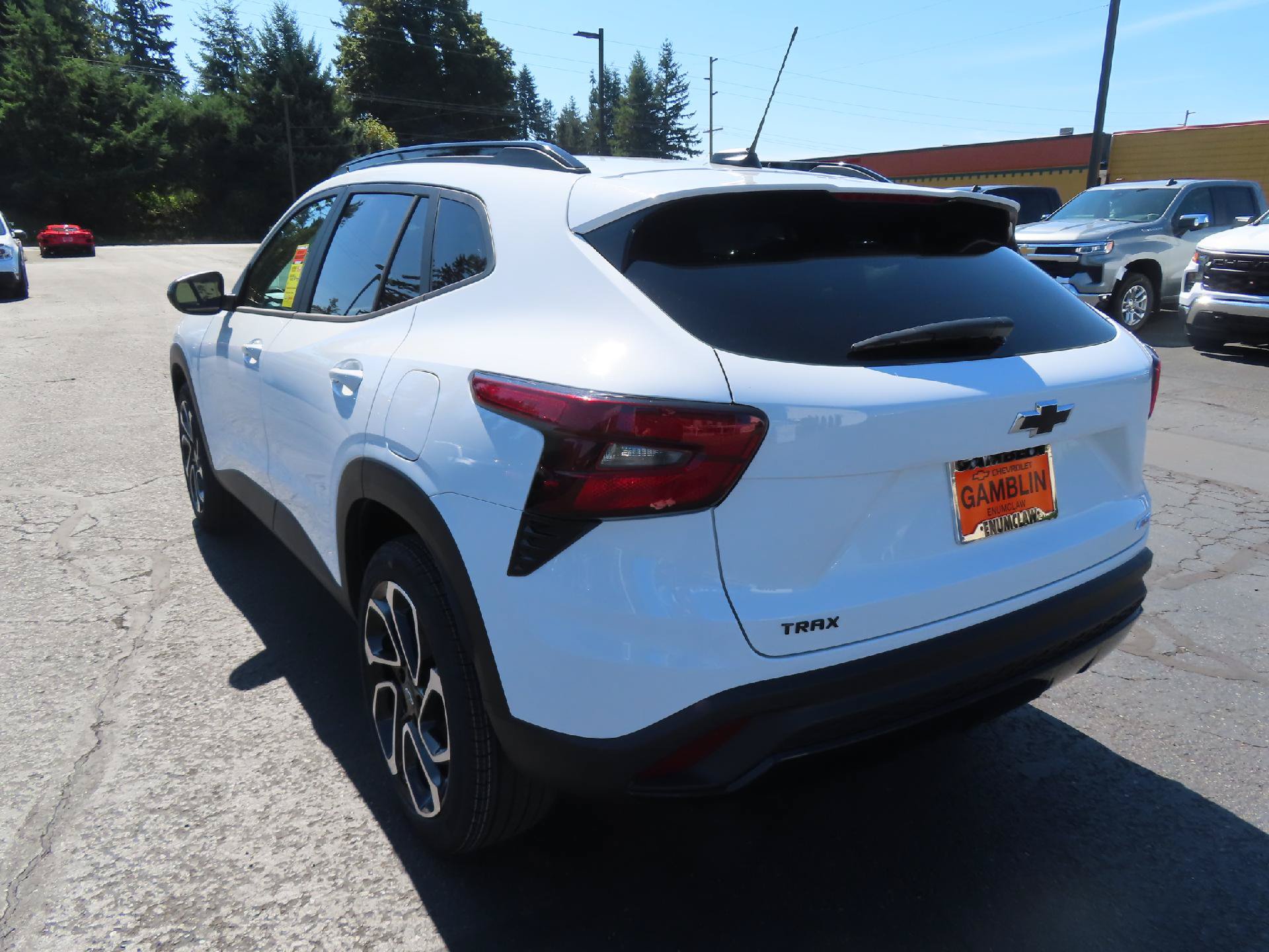 New 2026 Chevrolet Trax RS w/ Driver Confidence Package FWD image 5