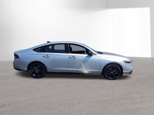 Certified 2025 Honda Accord SE image 11