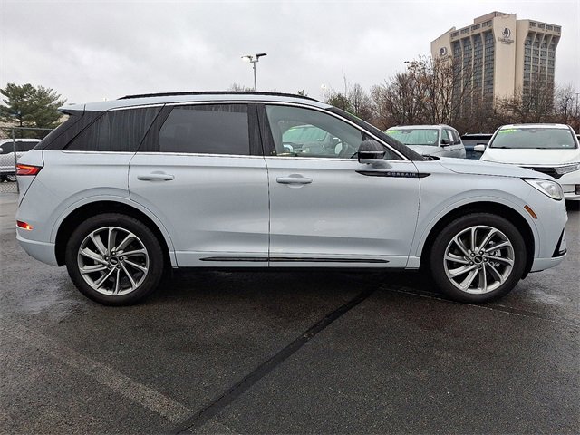 Used 2025 Lincoln Corsair Grand Touring w/ Equipment Group 302A image 7