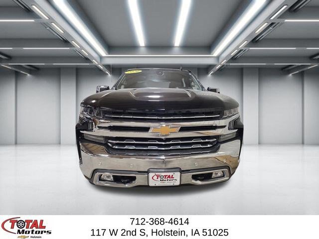 Used 2020 Chevrolet Silverado 1500 LTZ w/ LTZ Premium Package AWD/4WD image 3
