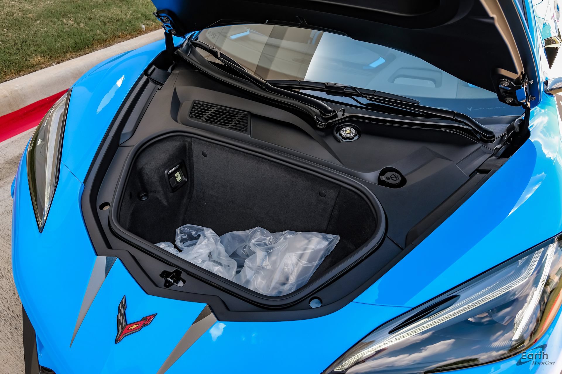 Used 2024 Chevrolet Corvette Z06 w/ Z07 Performance Package RWD image 94