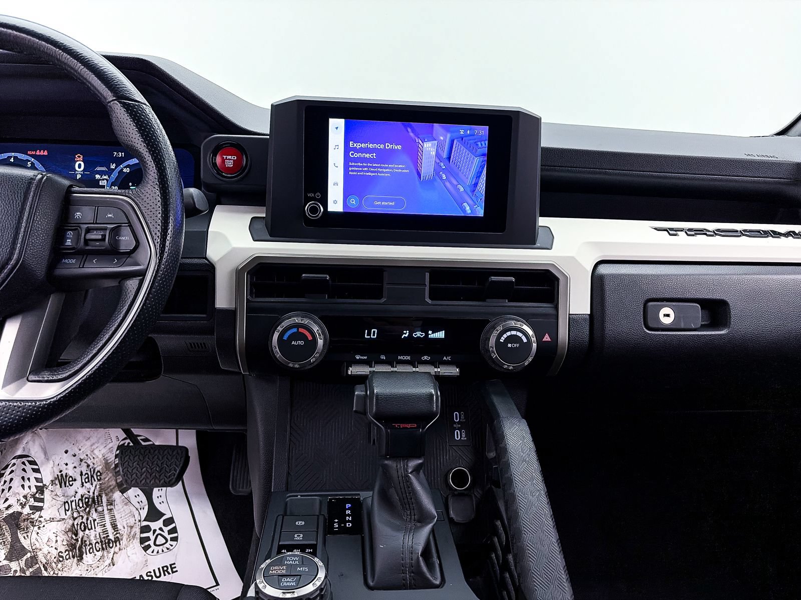Used 2024 Toyota Tacoma TRD Off-Road AWD/4WD image 7