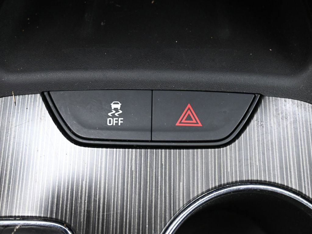 Used 2018 GMC Acadia SLT image 29