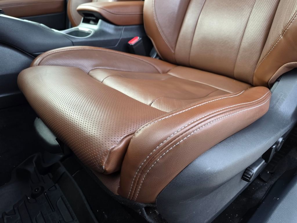 Used 2022 Subaru Outback Touring w/ Tech Package 3 image 23