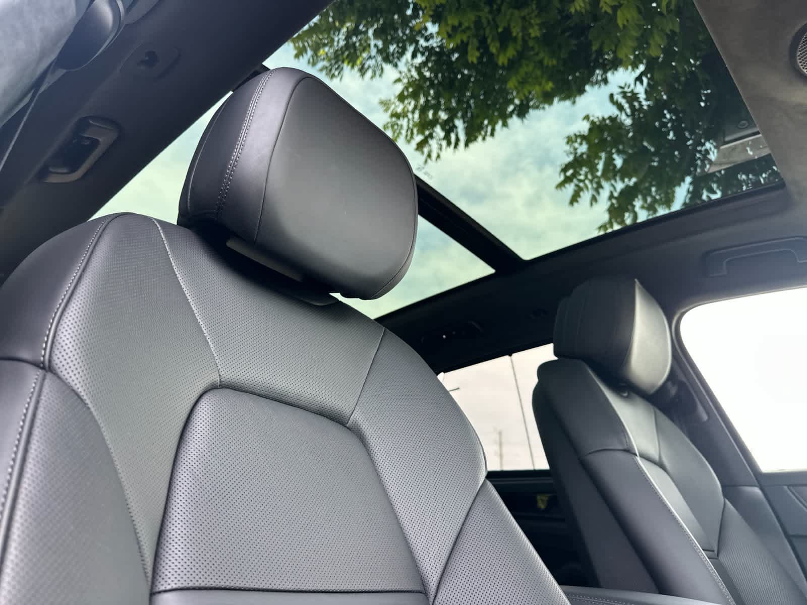 New 2026 Porsche Cayenne GTS AWD/4WD image 18