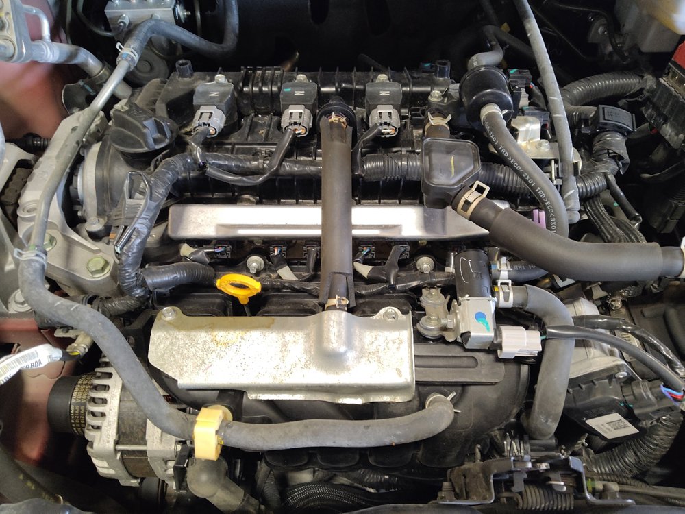 Used 2024 Nissan Versa SR w/ Trunk Package FWD image 30