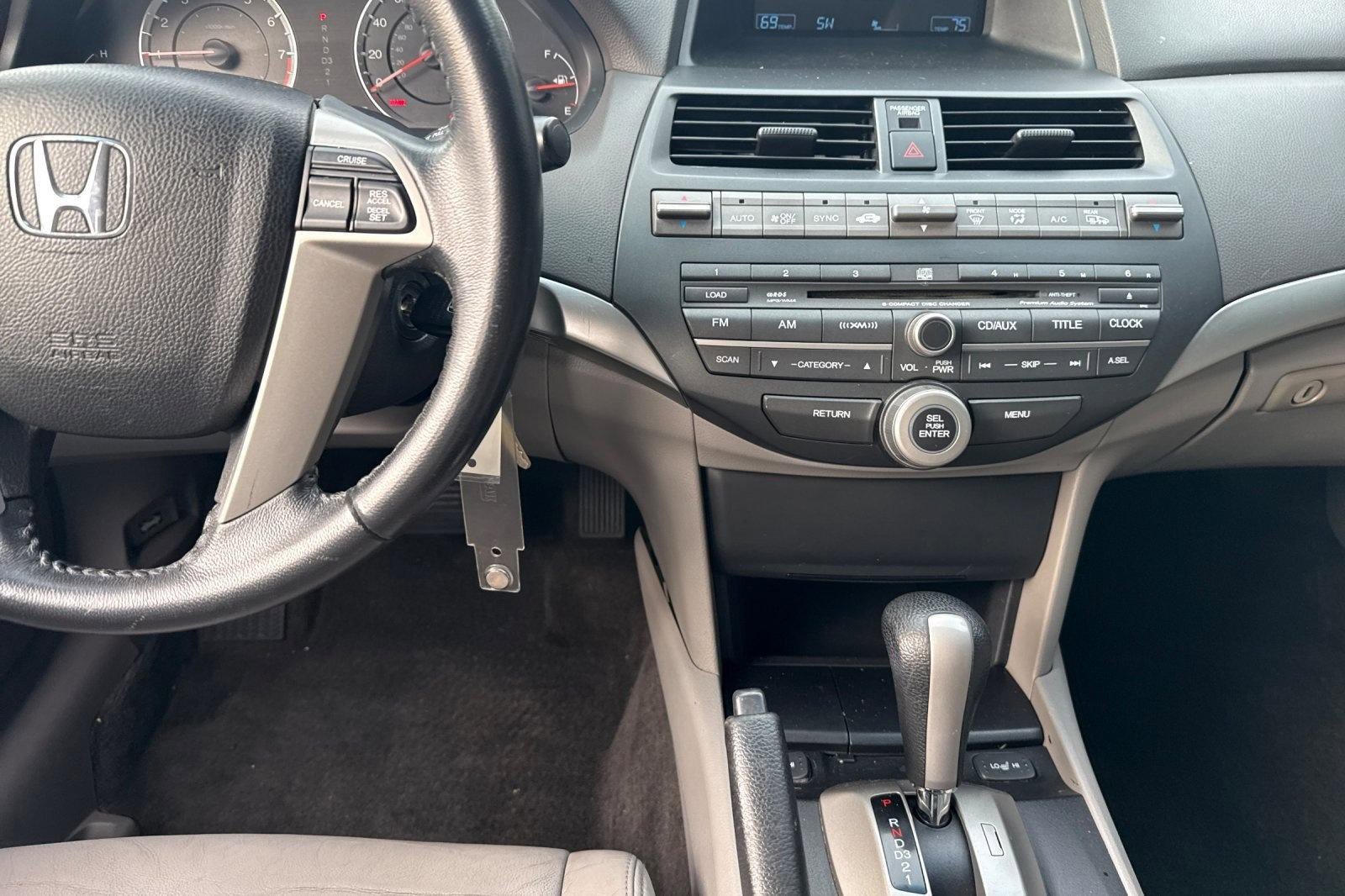 Used 2010 Honda Accord EX-L image 27