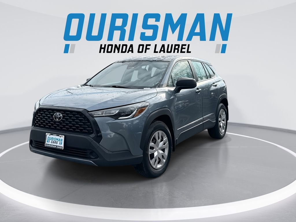 Used 2023 Toyota Corolla Cross L image 4