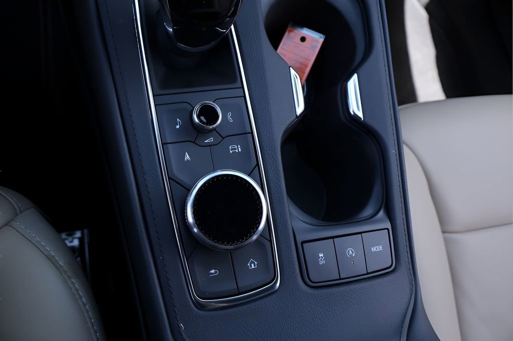 Certified 2024 Cadillac XT4 Premium Luxury image 24