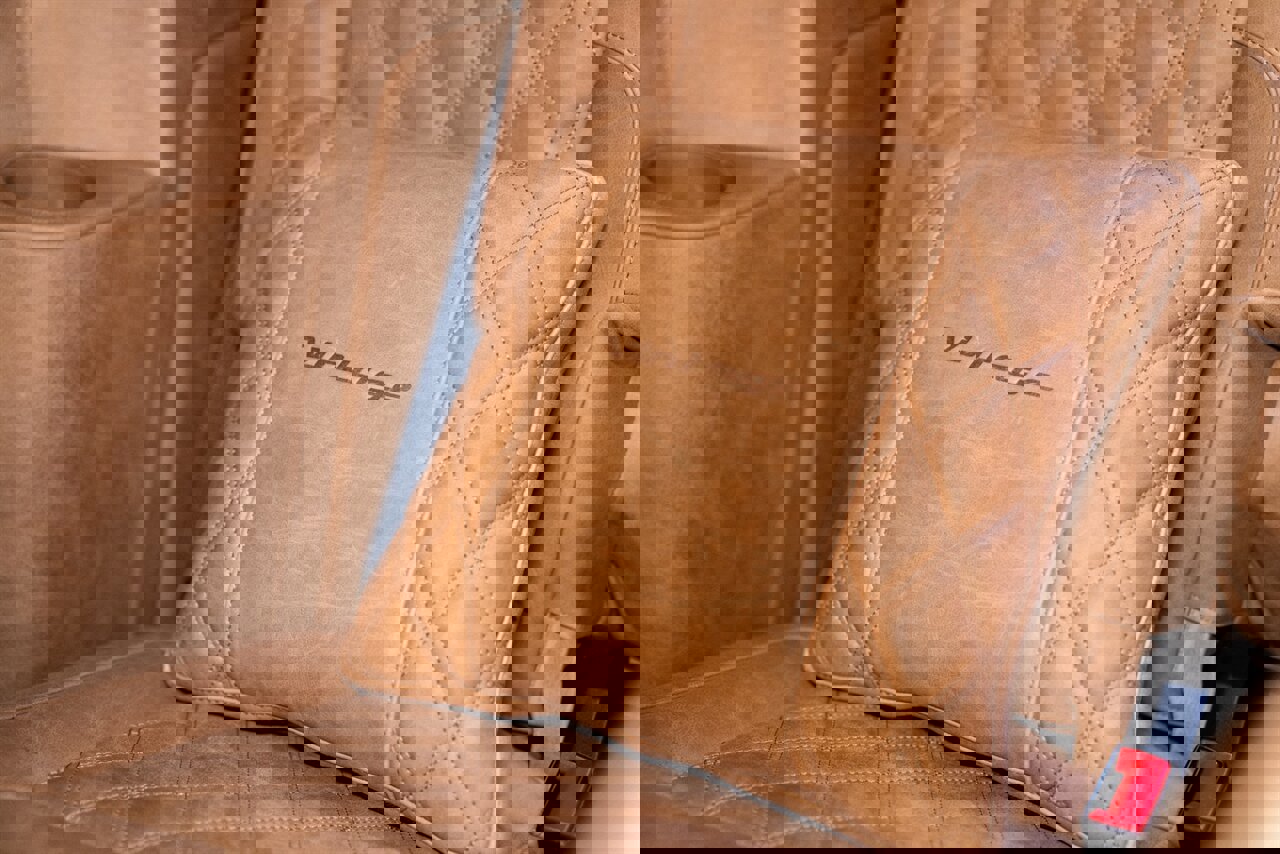 Used 2024 Ford Bronco Black Diamond image 20