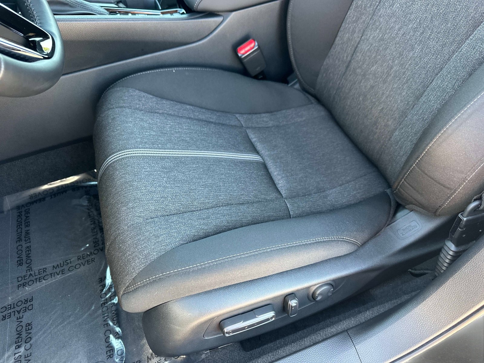 Certified 2025 Honda Accord Sport image 19