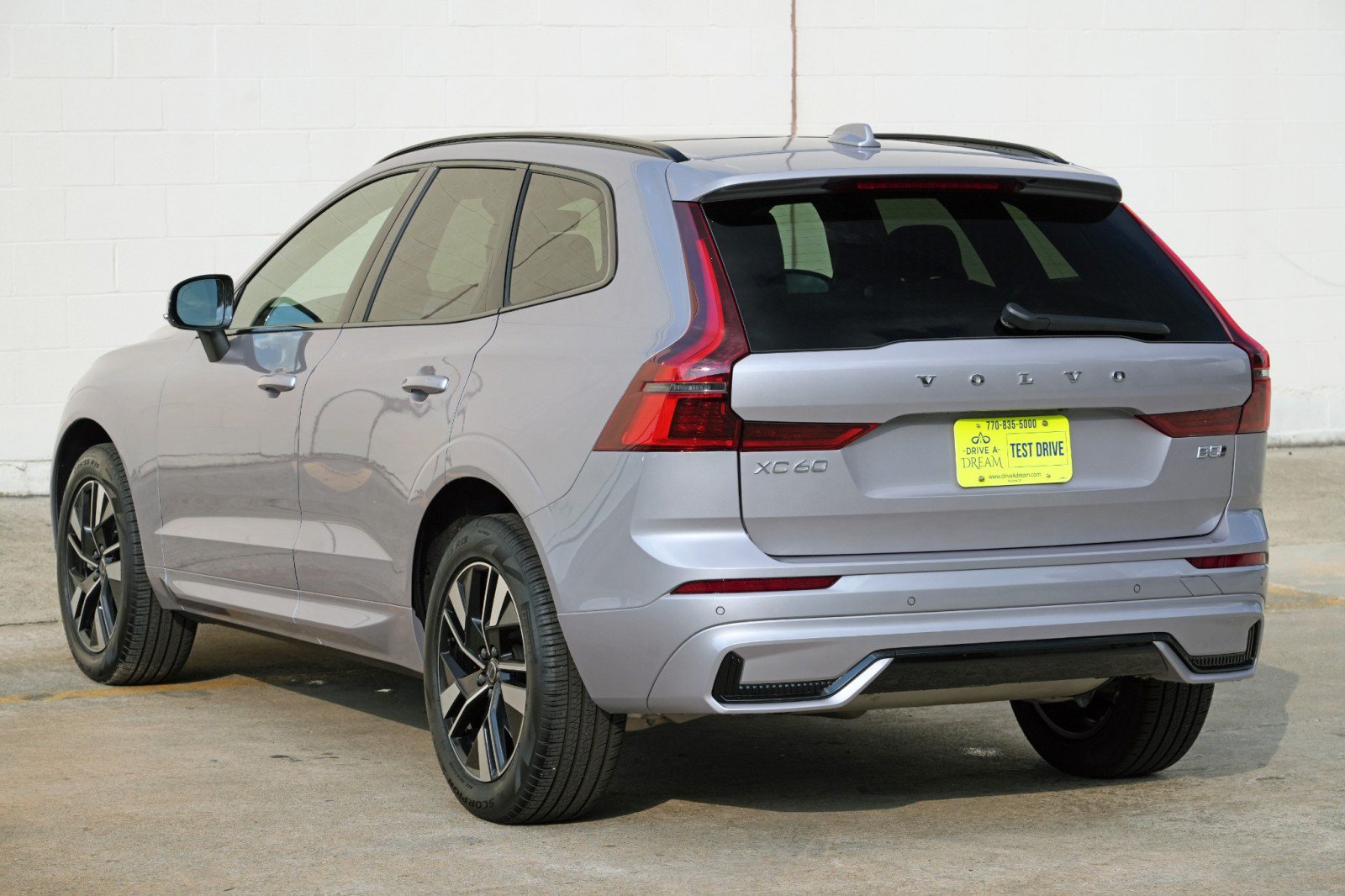 Used 2026 Volvo XC60 B5 Core w/ Climate Package AWD/4WD image 52