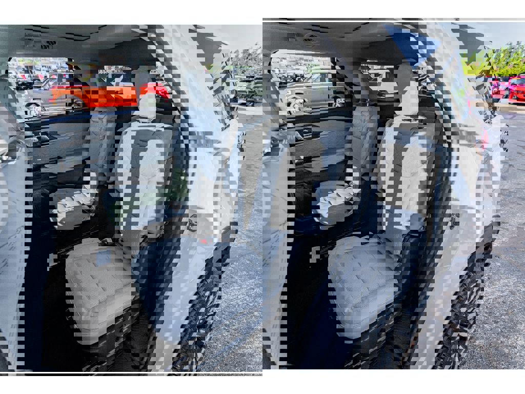 New 2026 Ford Explorer Platinum image 23