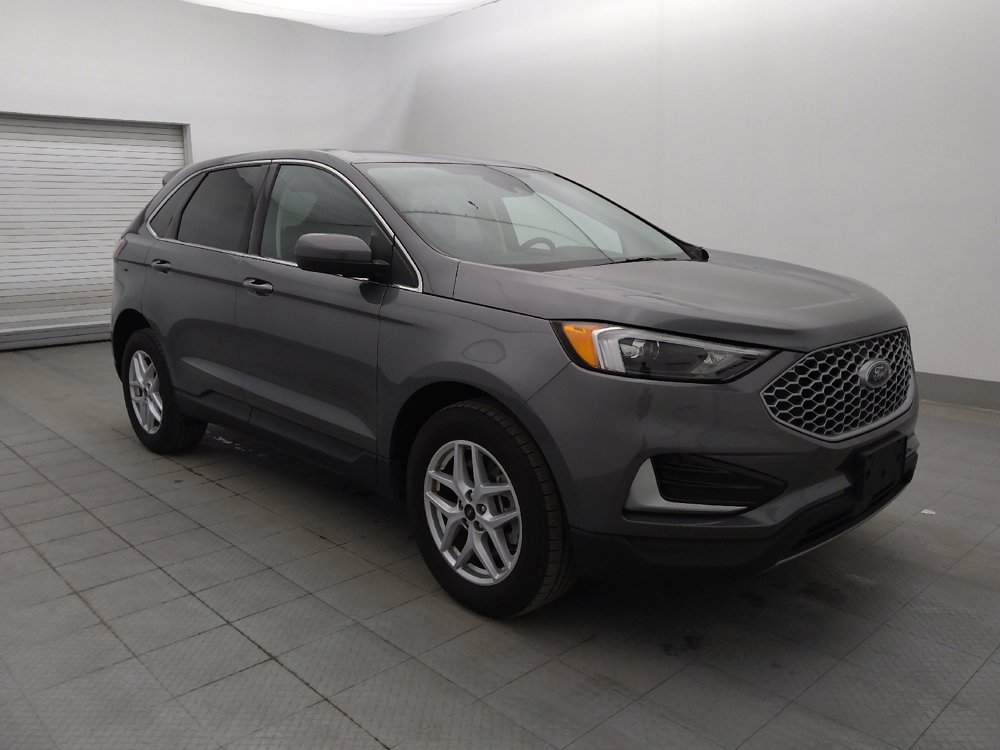 Used 2024 Ford Edge SEL image 11