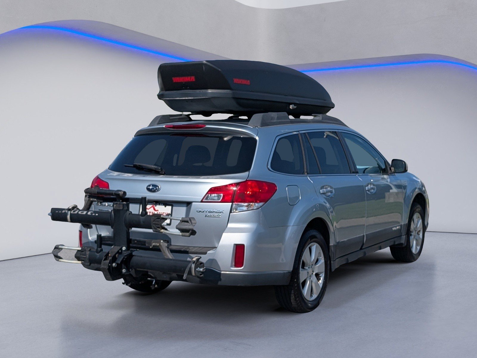 Used 2012 Subaru Outback 2.5i Premium w/ All-Weather Pkg AWD/4WD image 9