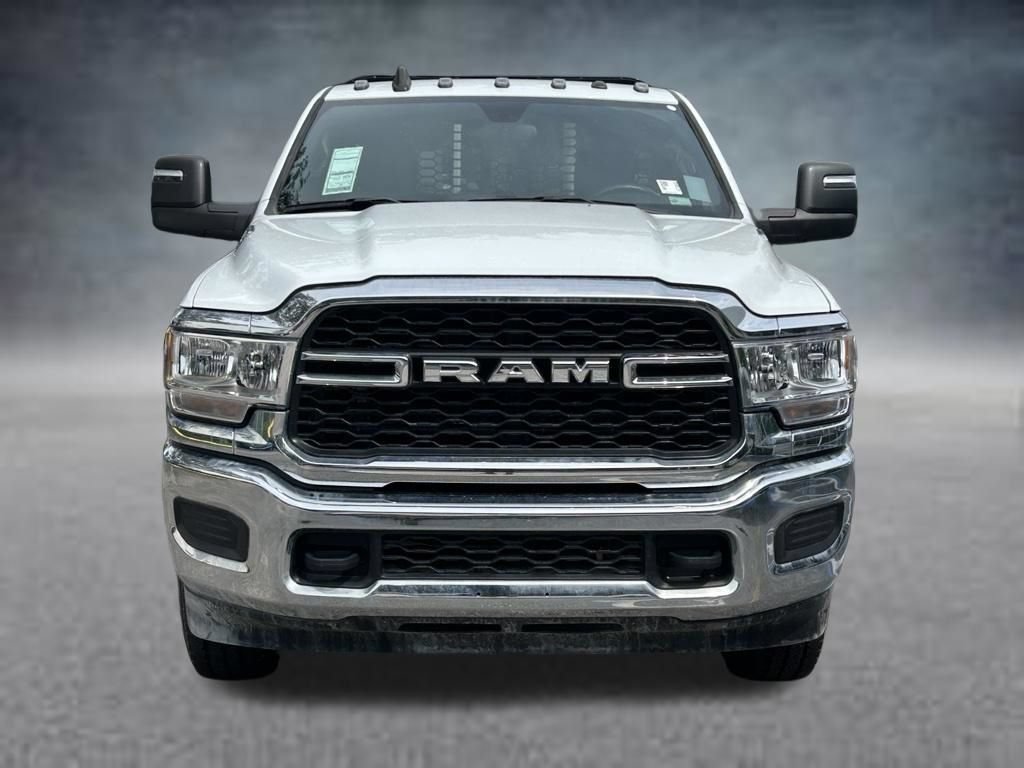 New 2024 RAM 3500 Tradesman AWD/4WD image 9