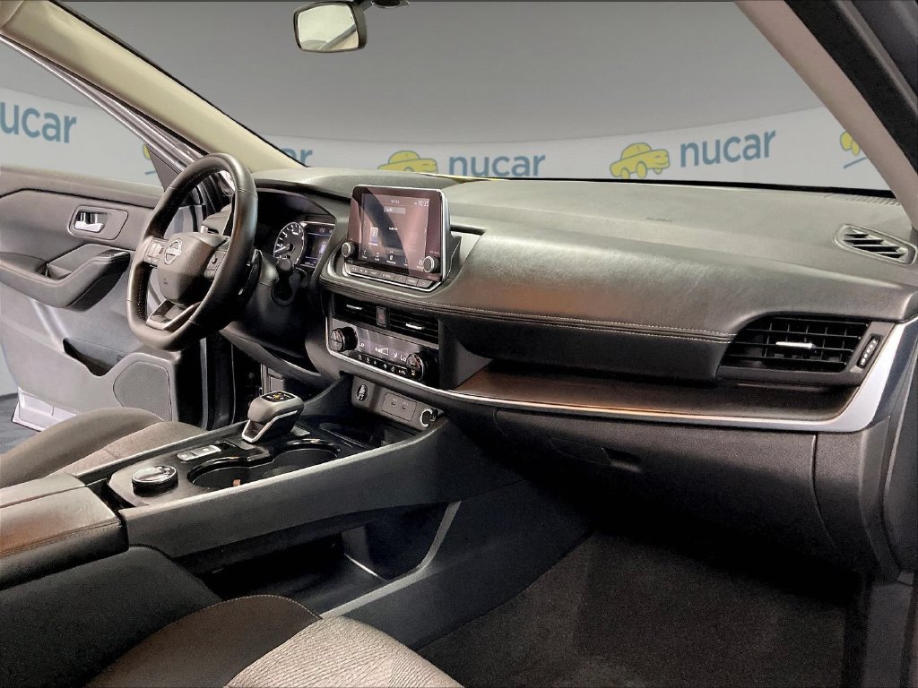 Certified 2026 Nissan Rogue SV AWD/4WD image 14