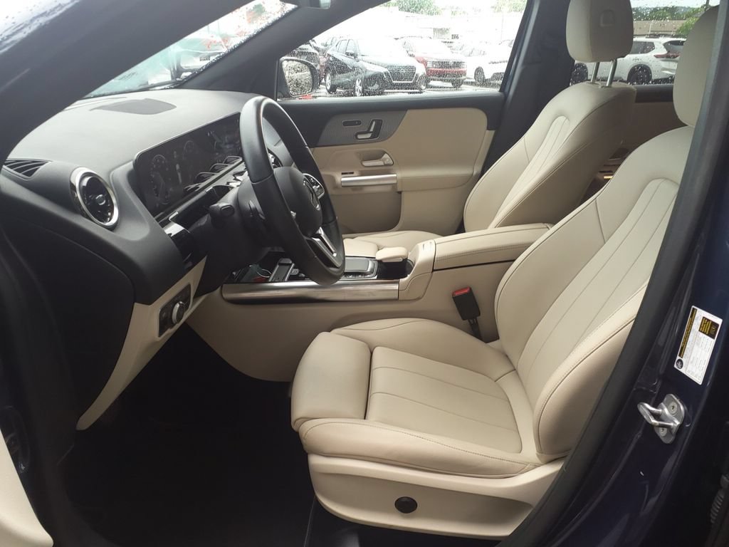 Certified 2023 Mercedes-Benz GLA 250 4MATIC image 18