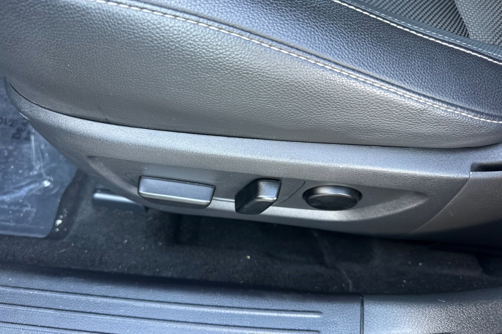 Used 2024 MAZDA CX-50 AWD 2.5 S w/ Preferred Package image 13