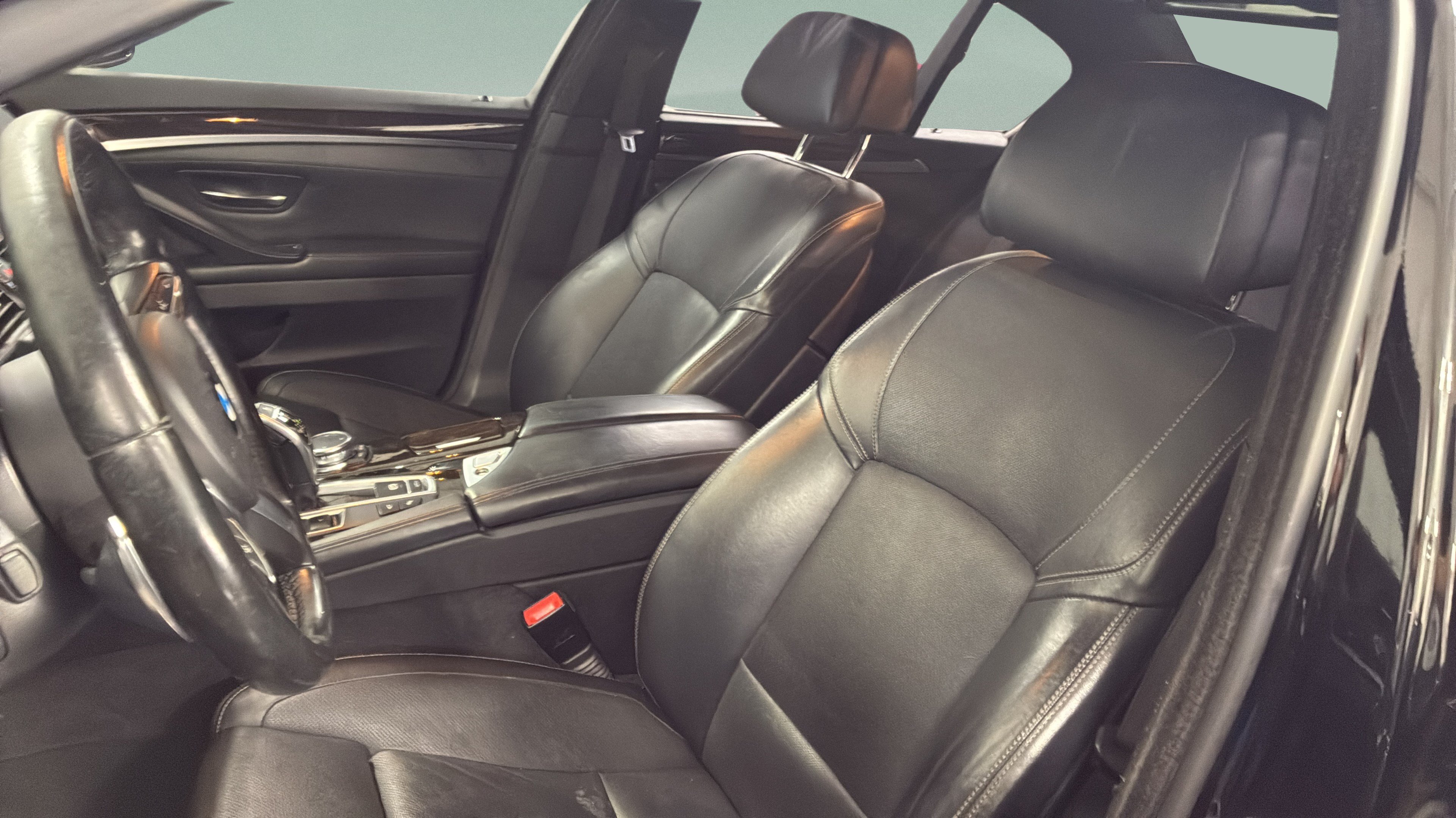 Used 2016 BMW 535i Sedan RWD image 10