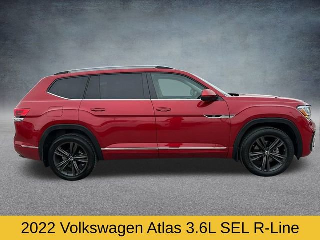 Used 2022 Volkswagen Atlas SEL R-Line image 2