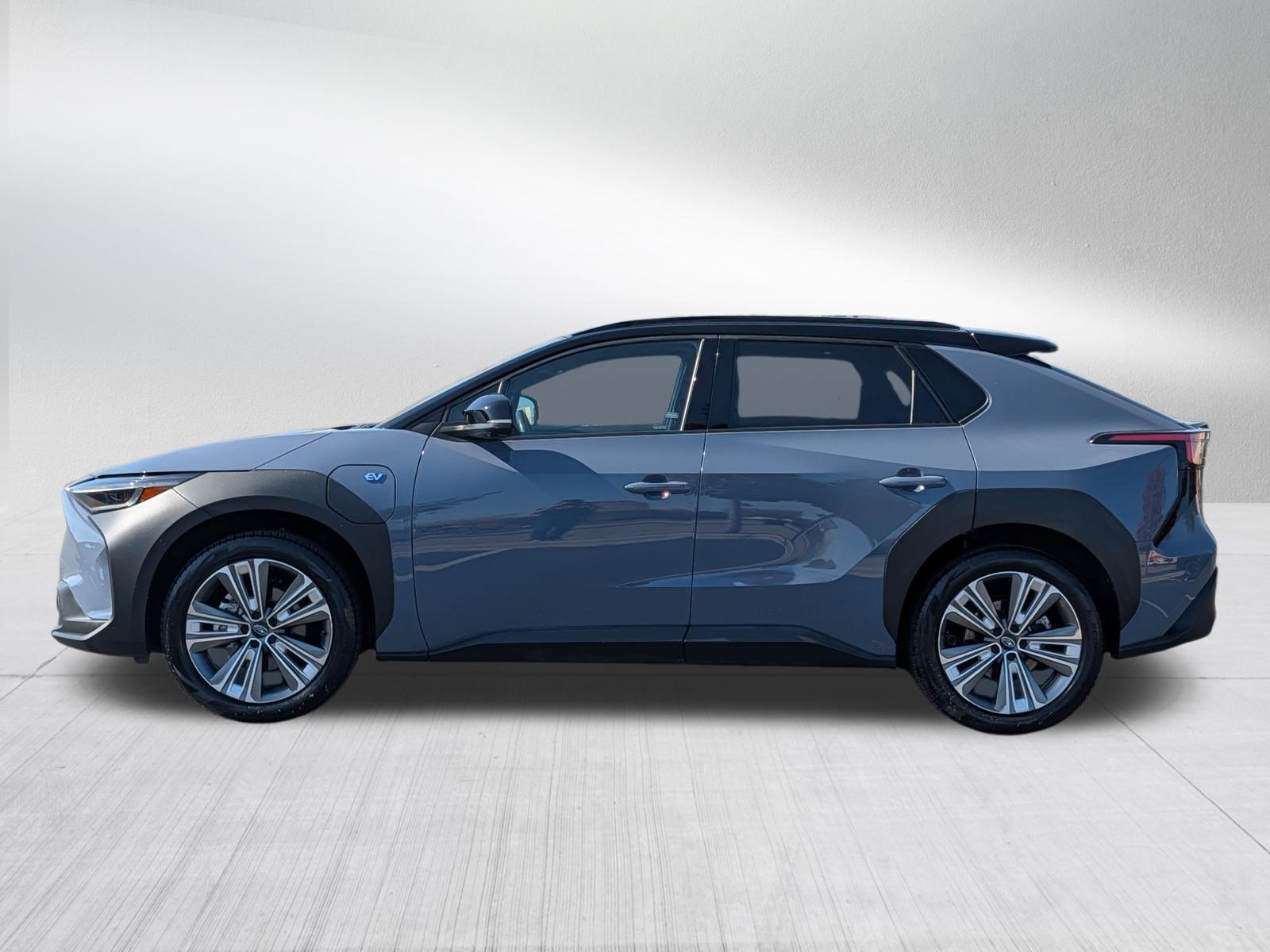 Used 2023 Subaru Solterra AWD image 6