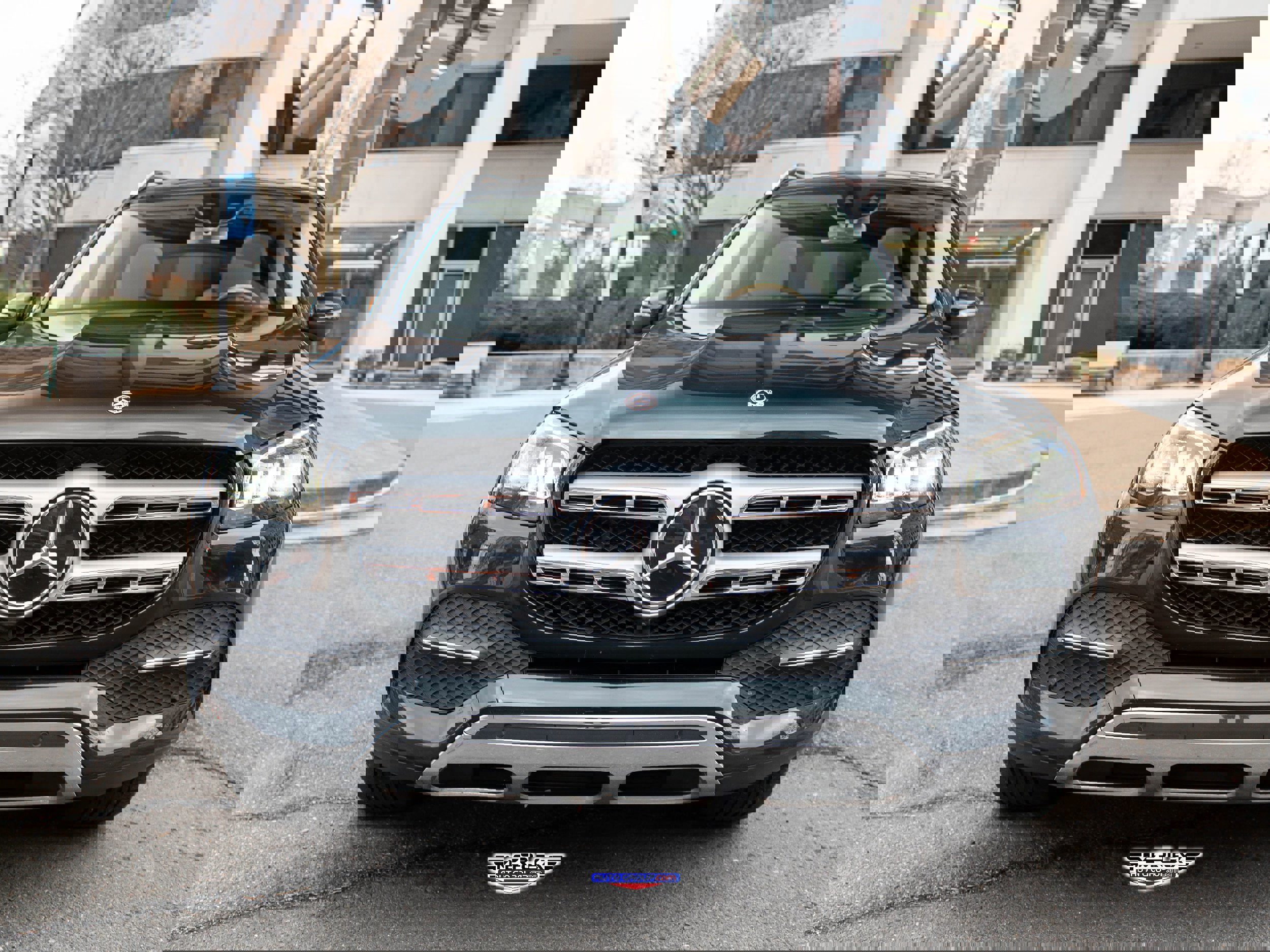 Used 2020 Mercedes-Benz GLS 450 450 4MATIC image 2