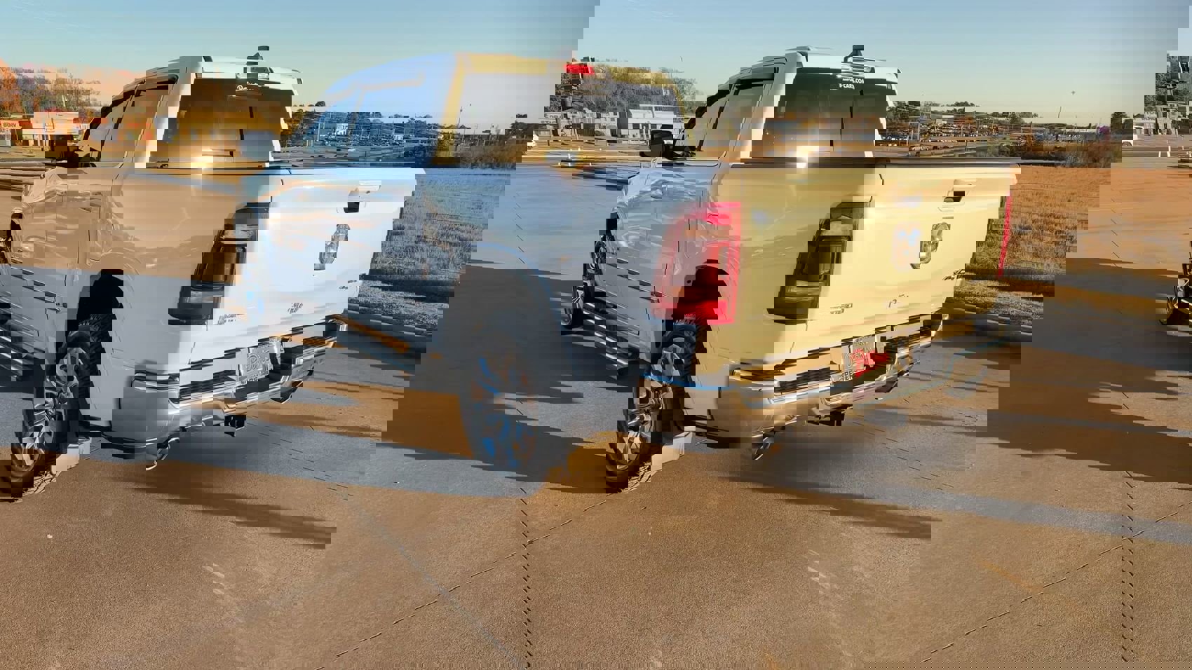 Used 2024 RAM 1500 Limited image 7