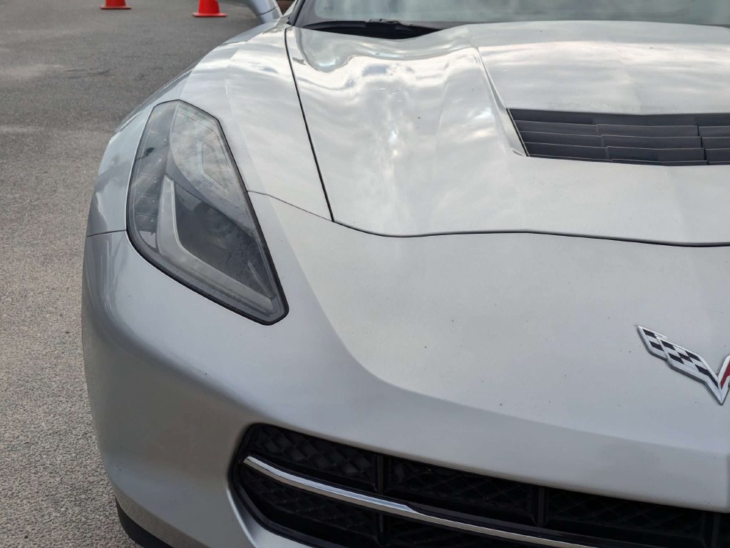 Used 2018 Chevrolet Corvette Stingray Coupe w/ 1LT RWD image 10