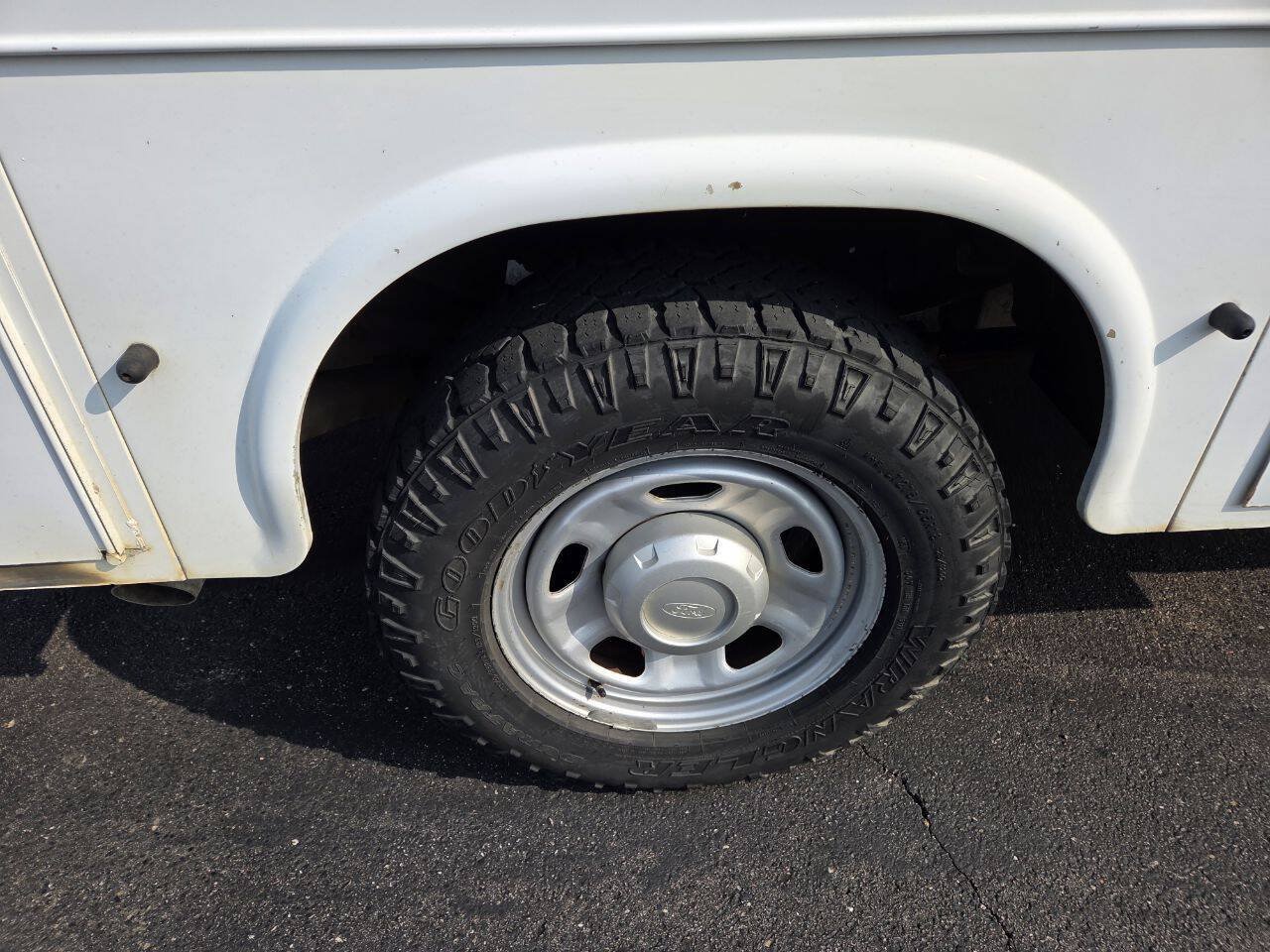 Used 2012 Ford F350 XL w/ PWR Equipment Group RWD image 9