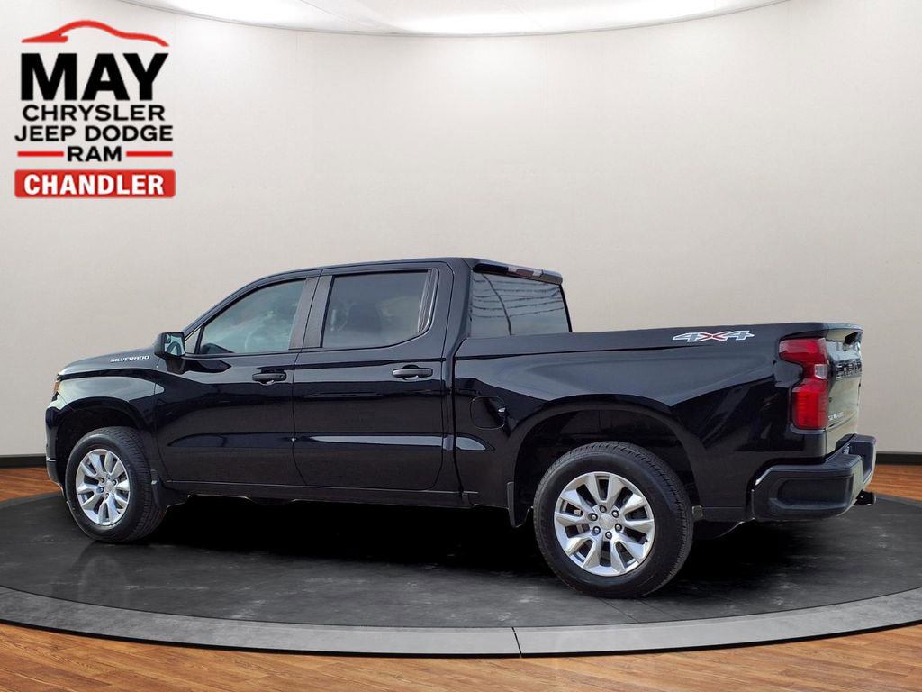 Used 2022 Chevrolet Silverado 1500 Custom image 3