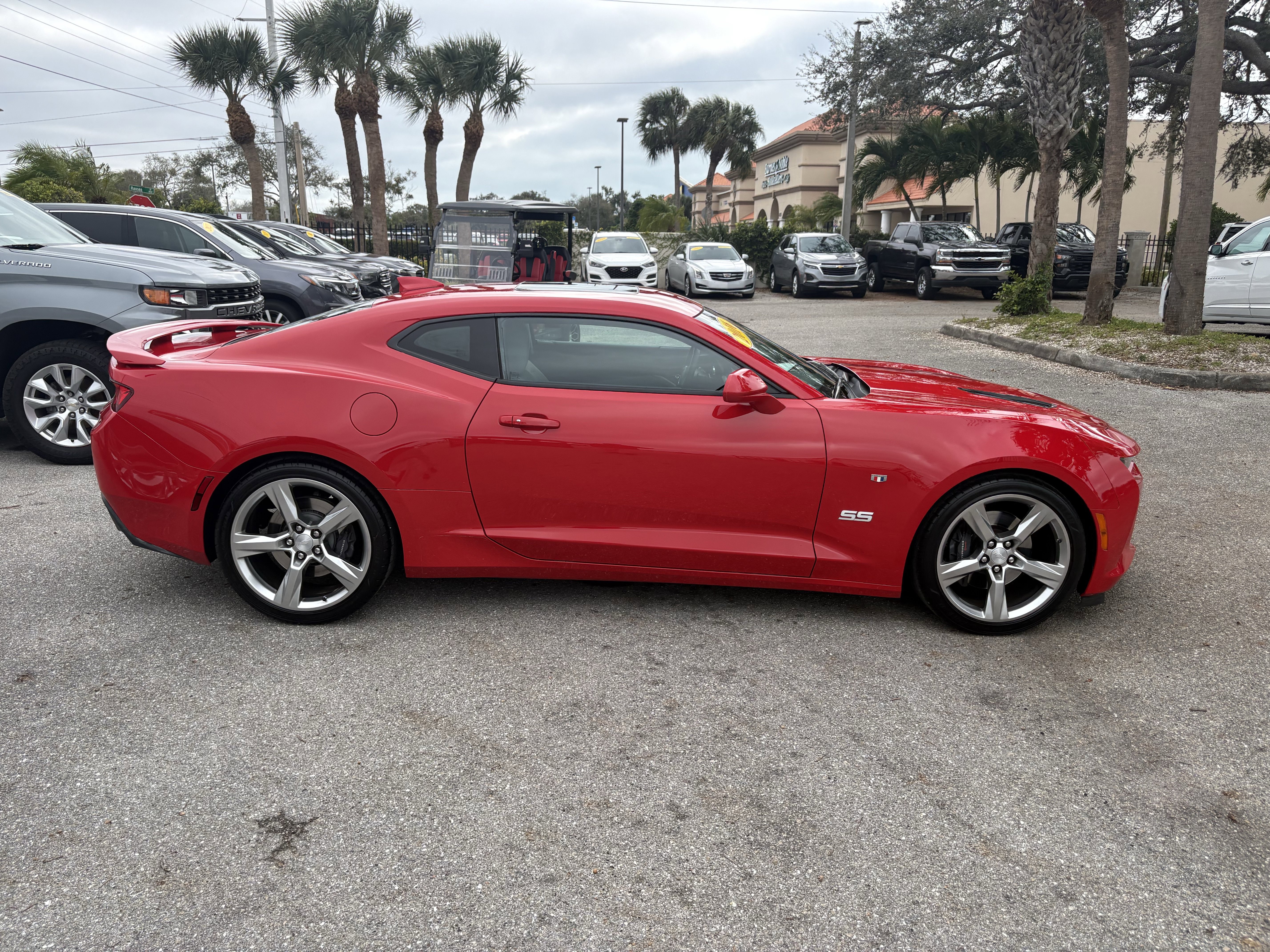 Used 2016 Chevrolet Camaro SS image 8