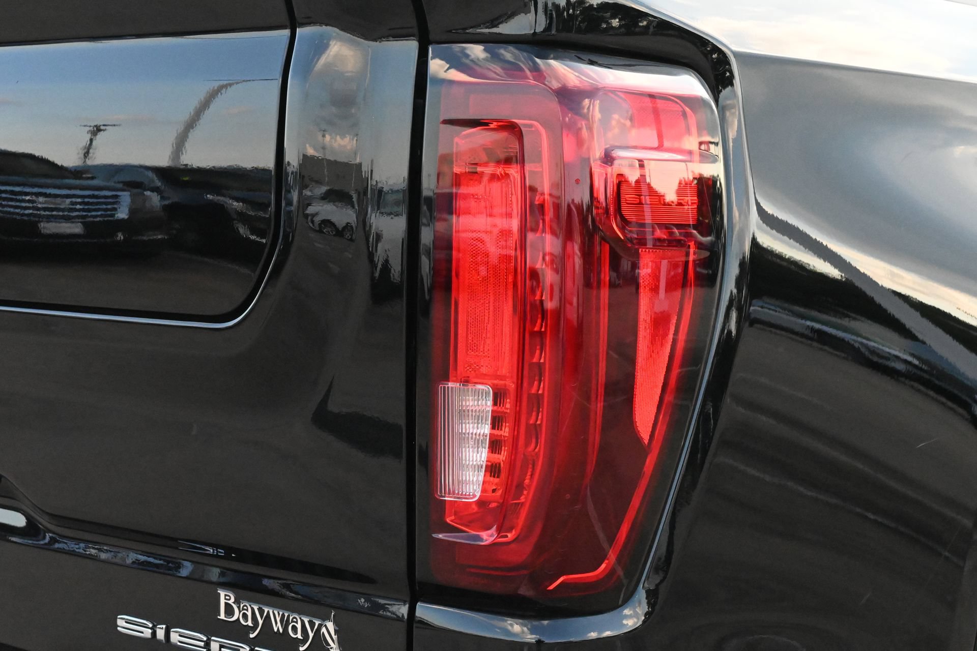 Used 2026 GMC Sierra 1500 Denali Ultimate AWD/4WD image 23