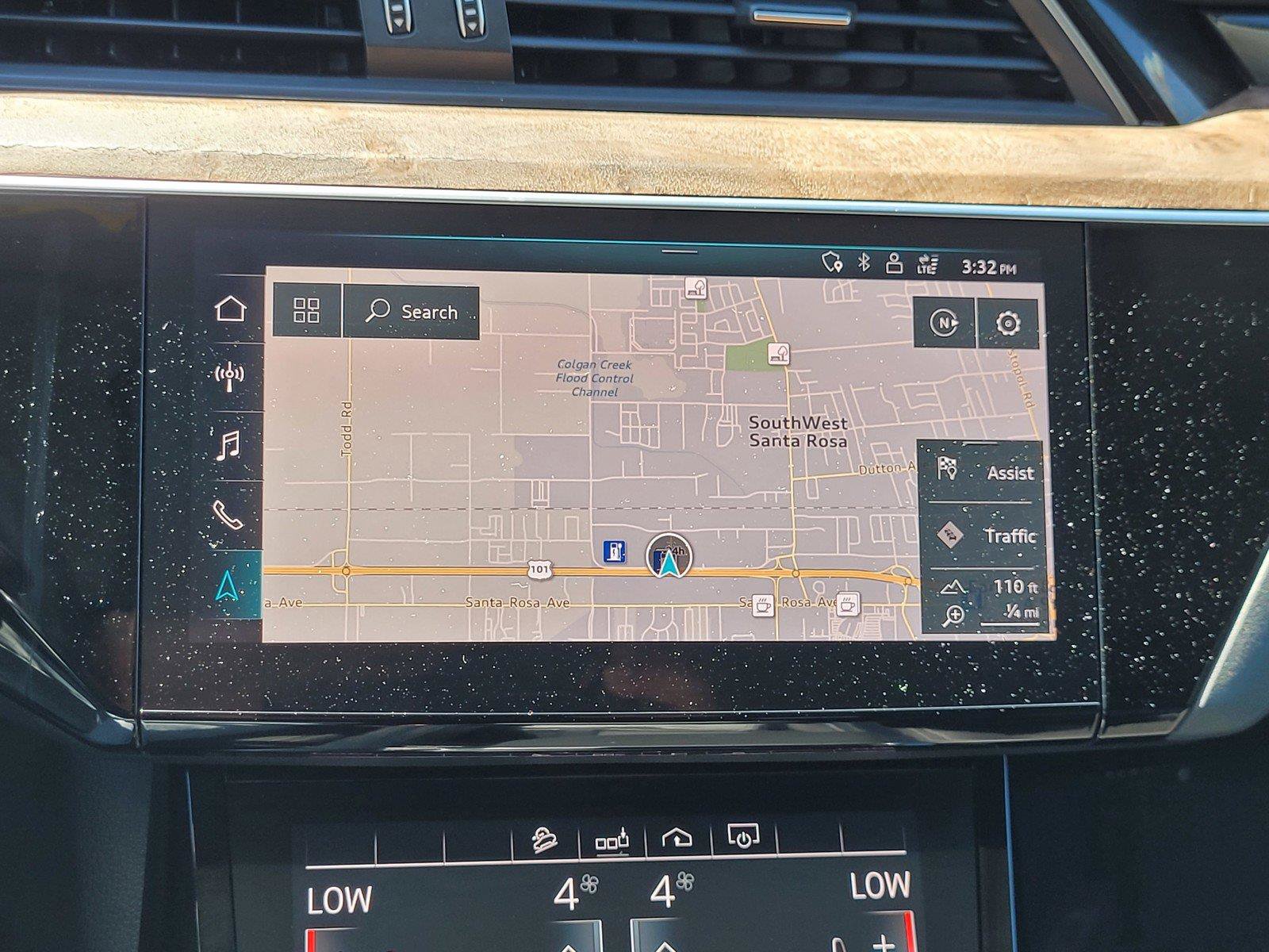 Used 2019 Audi e-tron Premium Plus w/ Towing Package AWD/4WD image 14
